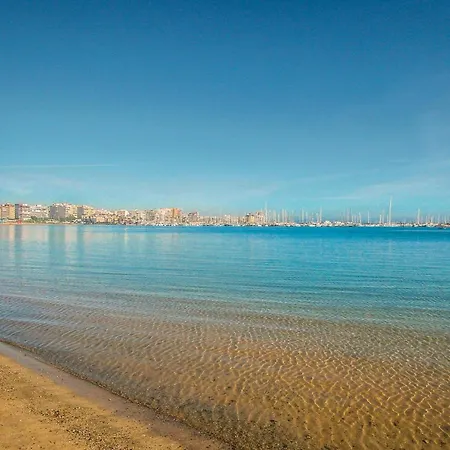 2 Bedroom Beautiful In