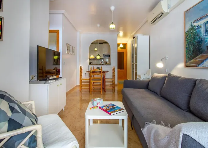 Apartment 2 Bedroom Cozy In *